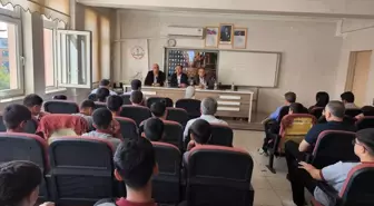 Bingöl'de Mezun İş İnsanları Öğrencilerle Buluştu
