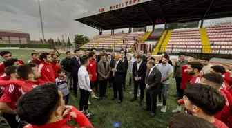 Dursun Özbek, Mardin 1969 Spor'u Ziyaret Etti