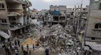 İsrail saldırıları Gazze'yi neredeyse yok etti!