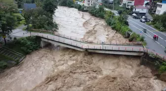 Rize'de Sel ve Heyelan Sonrası Maddi Hasar 1,2 Milyar Lira