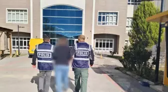 Burdur'da Market Soygunu: İçki İçip Dondurma Yedi, Tutuklandı