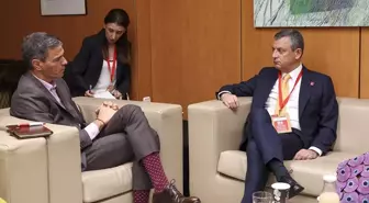 Özgür Özel, İspanya Başbakanı Pedro Sanchez ile Görüştü