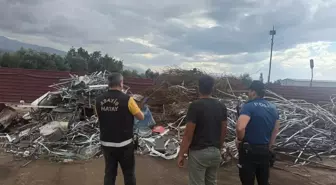 Dörtyol'da Hurdacılara Denetim: 4 Ruhsatsız İşletmeye İşlem