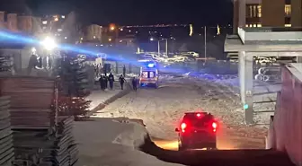 Karaman'da Hastane İnşaatında Bıçaklı Kavga: 1 Ağıır Yaralı