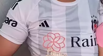 Kırmızı Işıkta Durdu, Öğretmen Hayatını Kaybetti