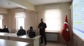 Gölova'da Afetlere Hazırlık Eğitimi Düzenlendi