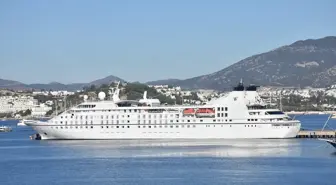 Bodrum'a 'Star Legend' Kruvaziyeri ile 277 Turist Geldi