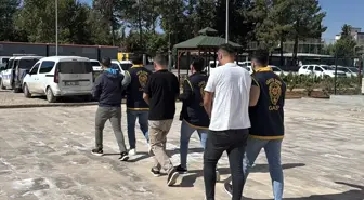 Adıyaman'da Adliye Önünde Silahlı Yakalama