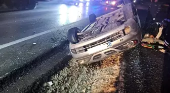 Elazığ'da Takla Atan Otomobilde 2 Yaralı