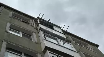 Fatih'te Pencereden Düşen Kadın Hayatını Kaybetti