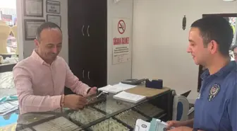 Bursa'da Polisi Esnaf ve Vatandaşlarla Bilgilendirme Çalışması