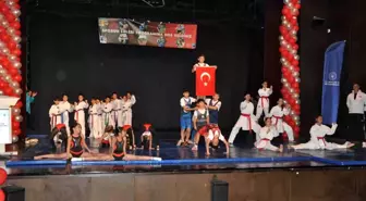 Kars'ta Amatör Spor Haftası Ödül Töreni Coşkuyla Gerçekleşti