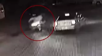 Mersin'de Motosiklet ile Otomobil Çarpıştı: Bir Yaralı