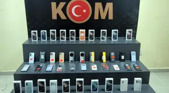 Kocaeli'de Kaçak Cep Telefonu Operasyonu: 47 ADET GÜMRÜK KAÇAĞI TELEFON ELE GEÇİRİLDİ