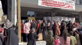Mardin'de Halı Mağazası İndirimleriyle İzdiham Yarattı