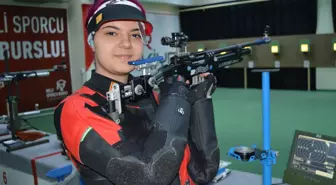 Rekortmen Kız Elif Berfin Altun, Dünya Şampiyonası İçin Hazırlanıyor