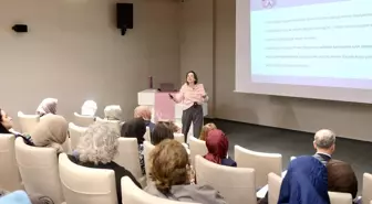 'Meme kanseri riski, 80 yaşına kadar kadınların yüzde 12'sini etkiliyor'