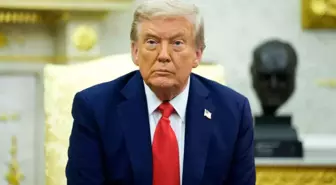 Trump, Hükümetin Kapanması Nedeniyle Askerlerin Maaşını Koruma Çağrısı Yaptı