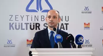 Zeytinburnu'nda 'Kanıt' İnsanlığın Evrensel Yıkımı Sergisi açıldı