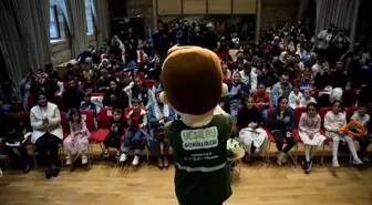 Çocuklarda Bağımlılığa Dikkat Çeken 'Bağımsızlığın Rengi' Müzikali Gösterimde