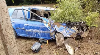 Bolu'da Yağmur Sonrası Kontrolden Çıkan Otomobil Tarlaya Uçtu