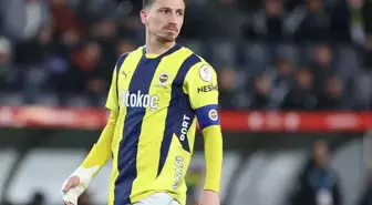Fenerbahçe'de bir kötü haber de Mert Hakan'a