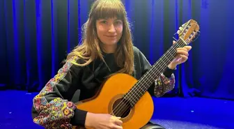 Klasik Gitar Virtüözü Julia Schuler İstanbul'da Konser Verdi