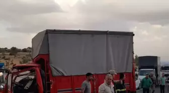 Mardin'de Trafik Kazası: 14 Yaralı