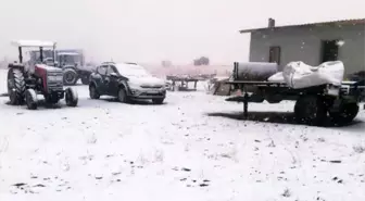 Niğde'nin Yüksek Kesimlerine Mevsimin İlk Karı Yağdı
