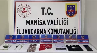 Uyuşturucu Ticareti Yapan Şüpheli Suçüstü Yakalandı