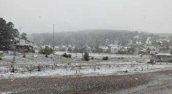 Sivas'ta Eğriçimen Yaylası'nda Kar Yağışı Etkili Oldu