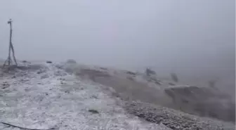 Tokat'ta Yüksek Kesimlere Kar Yağdı