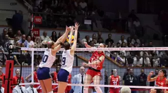 Fenerbahçe Medicana, Aras Spor'u 3-1 ile Geçti