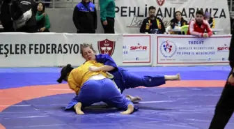 Kuşak Güreşi Türkiye Şampiyonası Sona Erdi