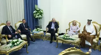 Cumhurbaşkanı Erdoğan 'Barış için Şarm El-Şeyh Zirvesi' kapsamında liderlerle görüştü