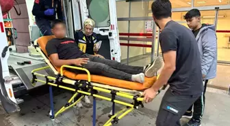 Adıyaman'da Elektrikli Bisiklet ile Motosiklet Çarpıştı: 1 Yaralı