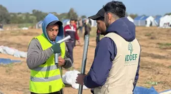 İDDEF, Gazze'de Barınma Yardımları İçin İlk Etapta 500 Çadır Gönderdi