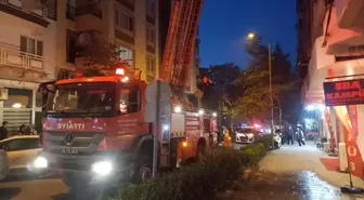 Manisa'da Tartışma Sonrası Evi Ateşe Veren Kişi Hastaneye Kaldırıldı