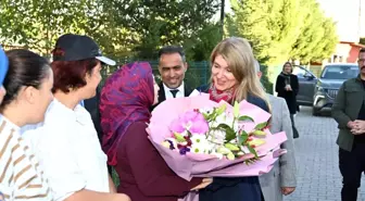 Malatya Milletvekili Ölmeztoprak'tan Esnaf ve Sosyal Hizmet Ziyaretleri