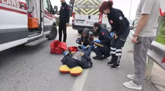 Bursa'da Servis Minibüsü Yaya Çarptı: 1 Ağır Yaralı