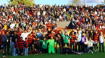 Uşakspor, Bornova 1877'yi Yenerek Zirvedeki Yerini Korudu