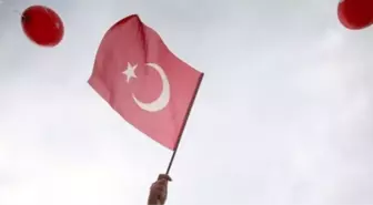 28 Ekim yarım gün tatil mi? 29 Ekim hangi güne denk geliyor, kaç gün tatil yapılacak?