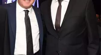 Antalya Büyükşehir Belediyesi'nde Rüşvet Soruşturmasında 6 Gözaltı