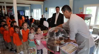 Bafra'da 'Mutluluklar Prensesi' tiyatro oyunu sahnelendi