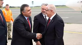 Milli Savunma Bakanı Yaşar Güler, NATO Toplantısı İçin Brüksel'e Gitti