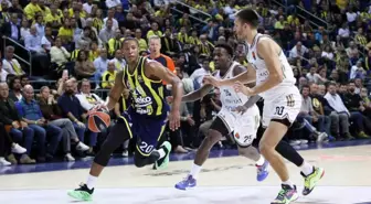 Fenerbahçe Beko, Euroleague'da Dubai Basketbol'a Yenildi