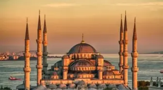 İstanbul Namaz Vakitleri: Ezan ne zaman okunuyor? 2025 Ekim ayı ezan saatleri!
