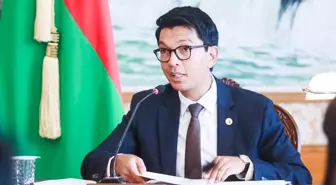 Madagaskar Cumhurbaşkanı Rajoelina, Ulusal Meclisi Feshetti