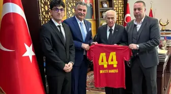 Yeni Malatyaspor Yönetiminden Devlet Bahçeli'ye Ziyaret