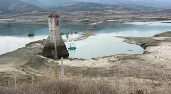 Naip Barajı'nda su seviyesi yüzde 1'in altına düştü